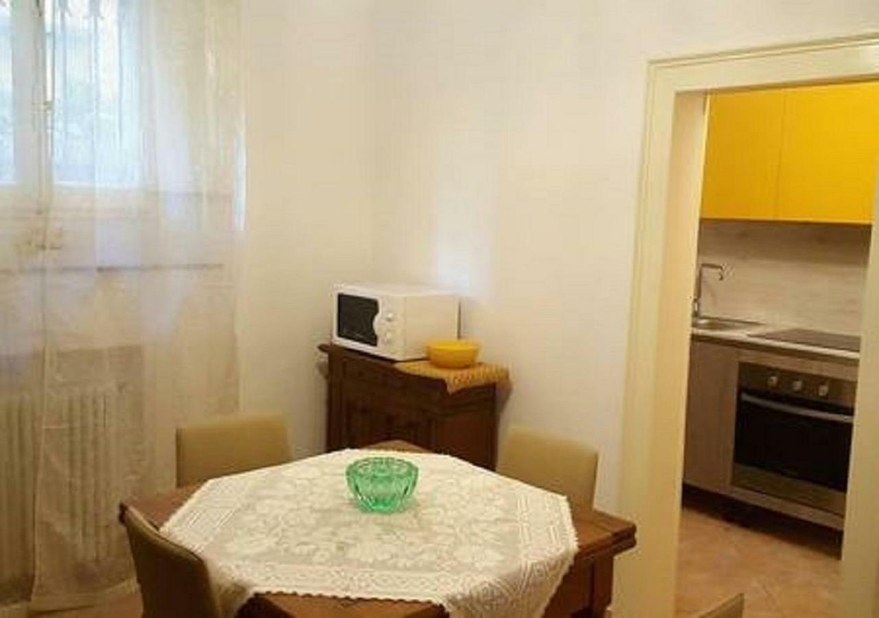 Golden House Apartment Bologna Bagian luar foto