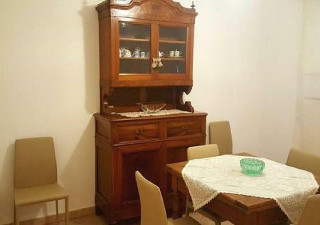 Golden House Apartment Bologna Bagian luar foto