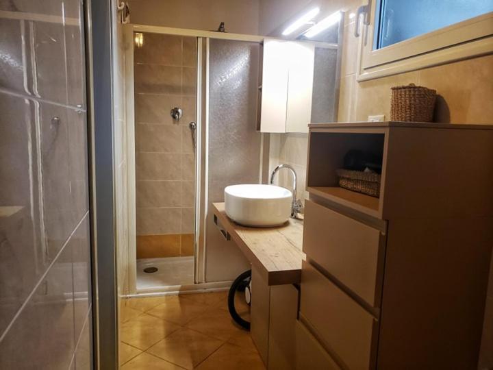 Golden House Apartment Bologna Bagian luar foto